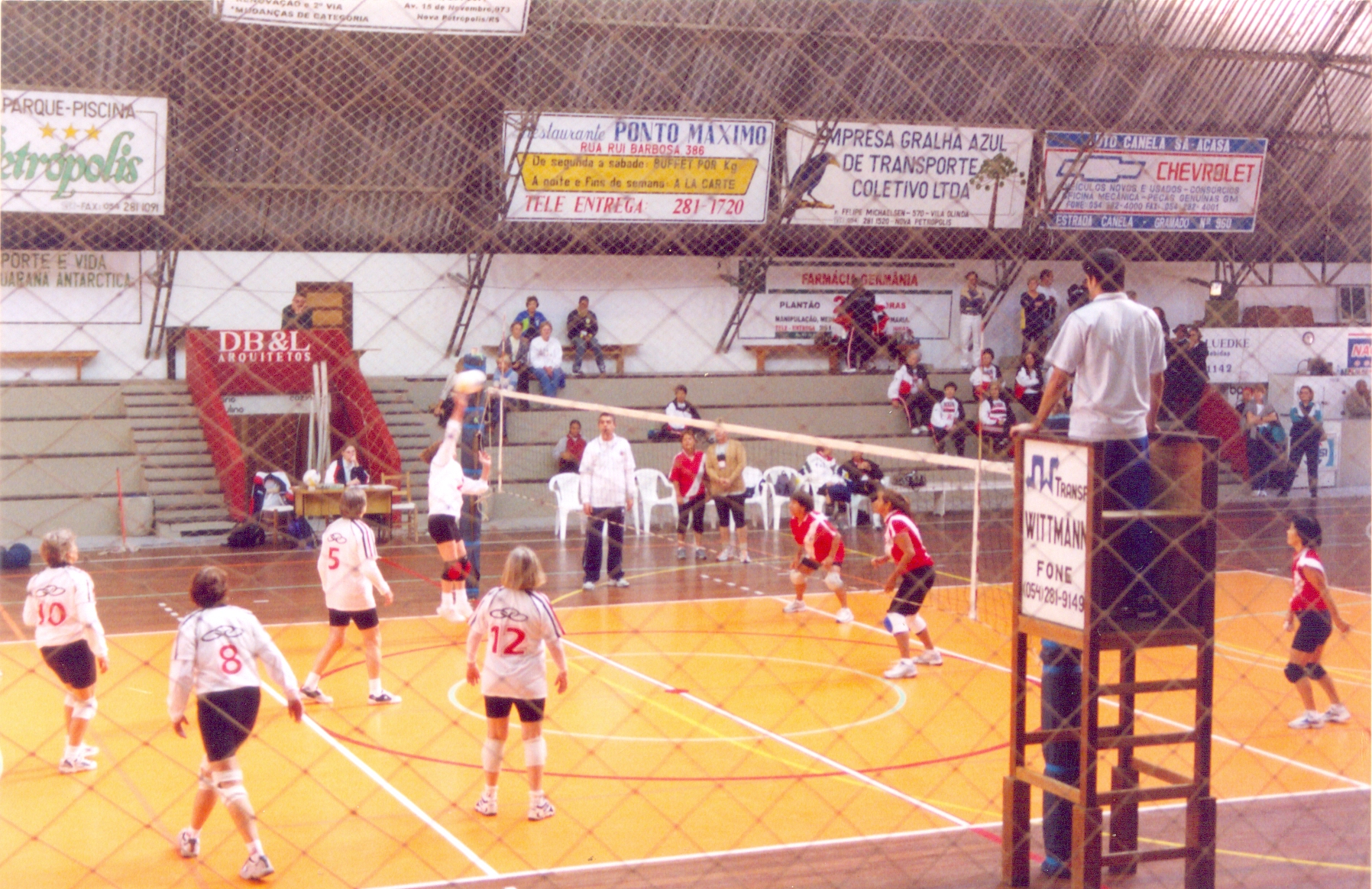 Campeonato Brasileiro Master Voleibol - Time da Sociedade de Ginástica de  Porto Alegre, SOGIPA (Nova Petrópolis, 2003)